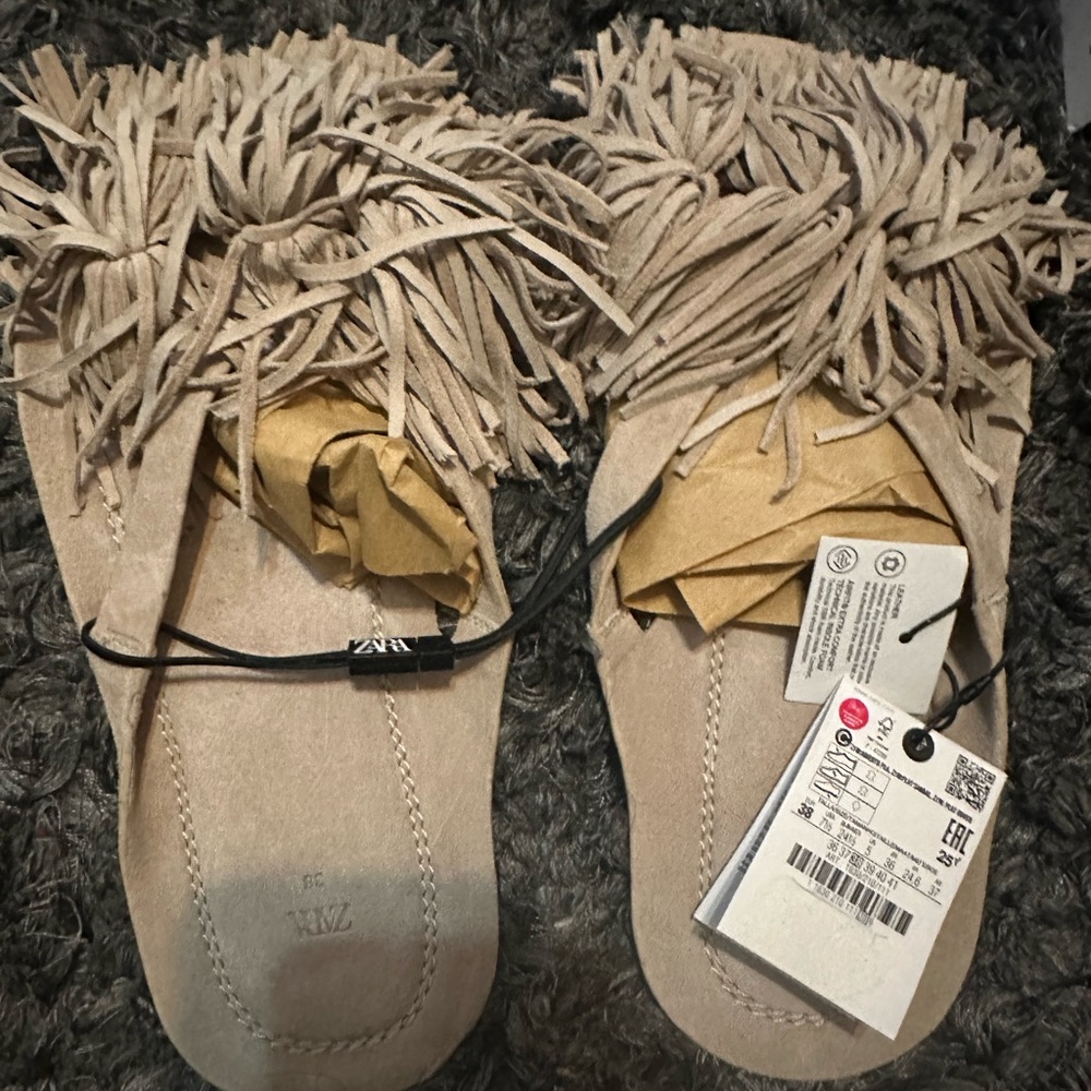 ZARA FRINGED SUEDE SANDALS